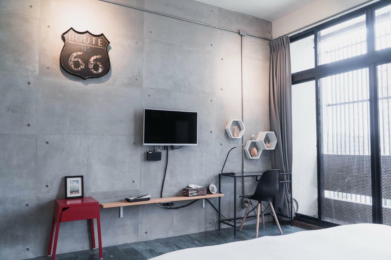 Lai Jia Hotel ไถหนาน ภายนอก รูปภาพ